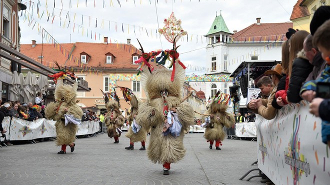 6 največjih pustnih karnevalov v Sloveniji – katerega boste obiskali? (foto: Milos Vujinovic/Bobo)
