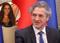 Tina Gaber z nasmeškom ob vprašanju, ali je v zvezi z Robertom Golobom