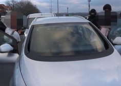 V Beogradu aretirali Slovenki: zamaskirani policisti so ju zaustavili sredi ceste, sledile so filmske scene (FOTO)