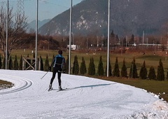 Manj kot 10 kilometrov iz središča Ljubljane lahko uživate v ... teku na smučeh! (in to povsem brezplačno)
