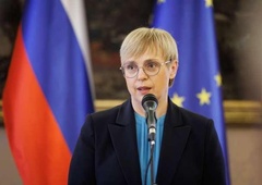 Pirc Musarjeva: "Spodbujajmo ženske, da vstopajo v poklicno usposabljanje in študij naravoslovja"