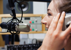 Radio ni več to, kar je bil: mlajše generacije klasičnim platformam niso več naklonjene