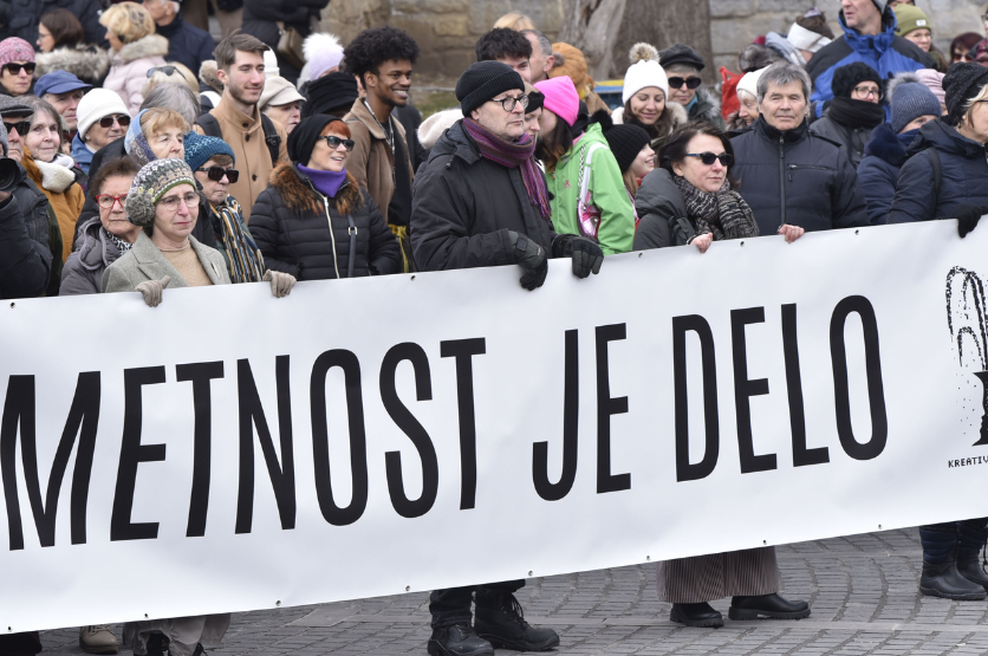 Samozaposleni v kulturi na pragu revščine, kriza se še poglablja: država se je vendarle odločila priskočiti na pomoč (foto: Žiga Živulović jr./BOBO)