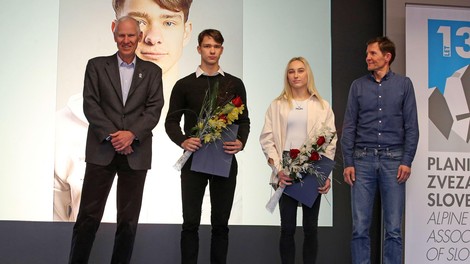 Janja Garnbret, obraz naše Metropolitan kampanje, prejela izjemno priznanje: na oder je prišepala