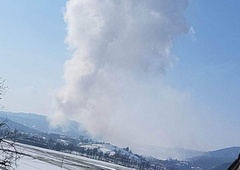 Grozljivka na Vrhniki, v eksploziji ena oseba izgubila življenje, dve huje poškodovani