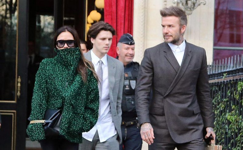 Victoria in David Beckham s sinom Cruzom.