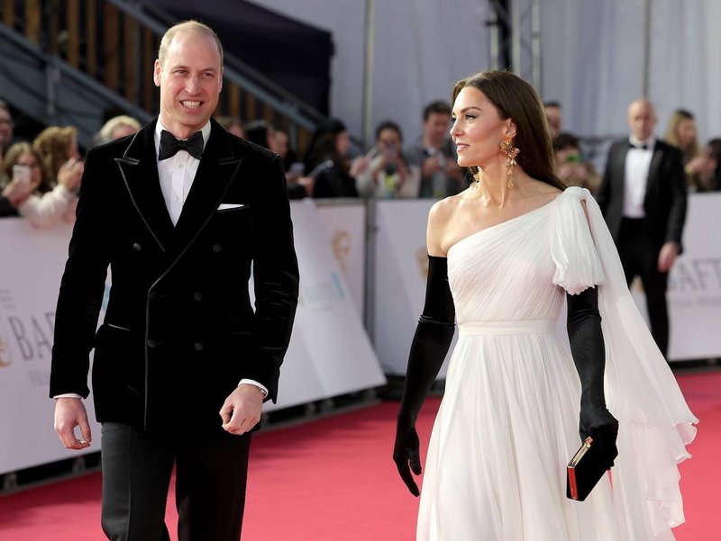 Princ William in Kate Middleton sta se poročila leta 2011, skupaj pa imata tri otroke.
