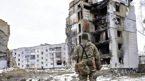 Eno leto pozneje: kako je ruska invazija na Ukrajino preoblikovala svet