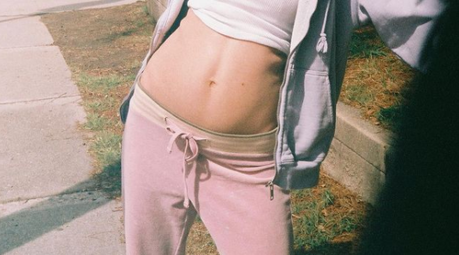 Zvezdnica zaradi zaobljenega trebuščka povzročila nemir na družbenih omrežjih (foto: Instagram/Nicola Peltz Beckham)
