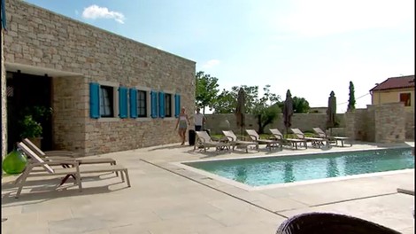FOTO: Poglejte, v kakšnih luksuznih vilah bodo nastanjeni pari iz šova Poroka na prvi pogled