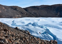 Kritične razmere na Antarktiki, površina ledu se je skrčila za površino Grčije