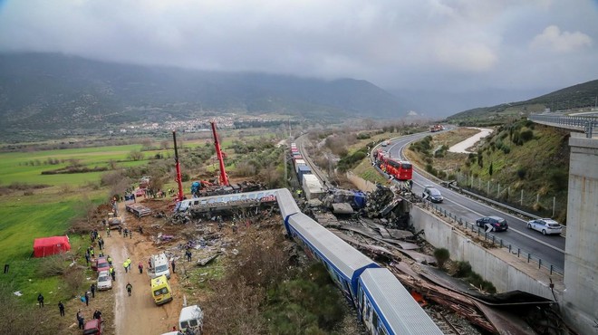 Huda železniška nesreča v Grčiji: odstopil grški minister za promet (foto: Profimedia)