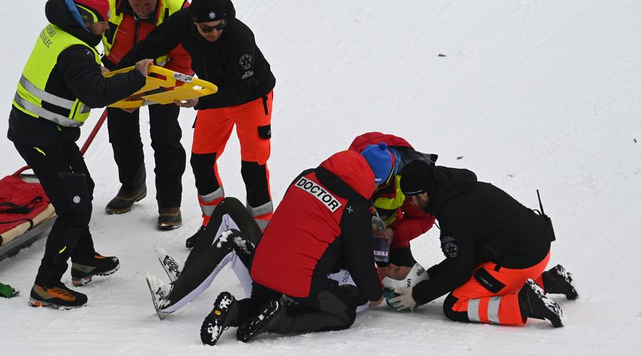 Slovenija trepeta po grozljivem padcu Petra Prevca: je to razlog za nesrečo? (FOTO in VIDEO) (foto: Žiga Živulovič jr. / Bobo)
