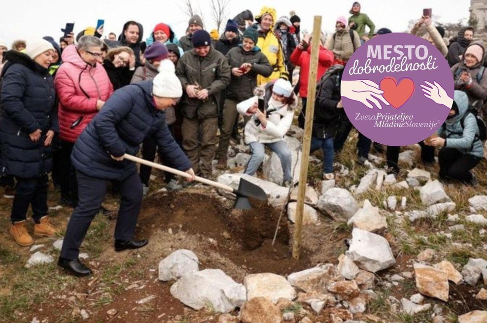 FOTO: Pirc Musarjeva z lastnimi rokami posadila lipo. Poglejte, komu jo je poklonila (foto: Nebojša Tejić/STA/fotomontaža)