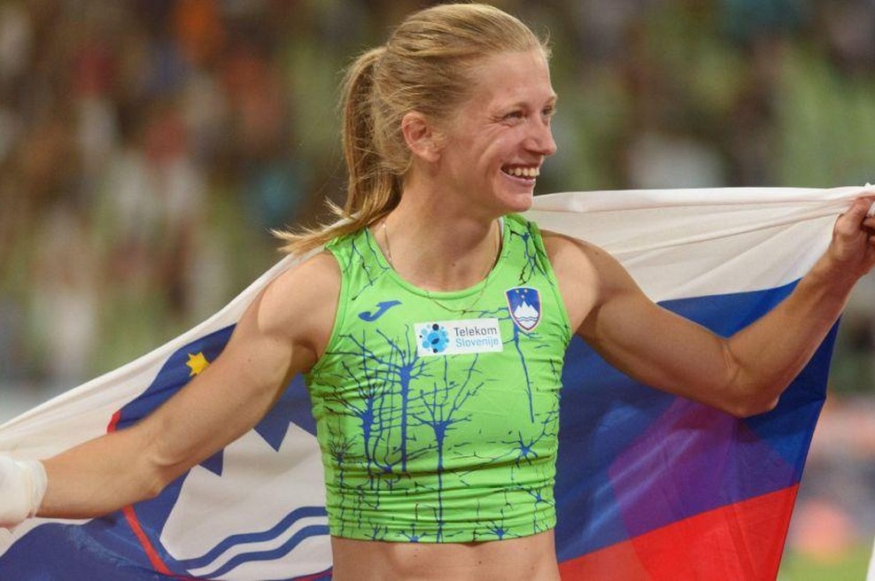 Sanjska športna sobota: po zlati medalji v Planici še srebrna v Istanbulu, kjer je blestela Tina Šutej (foto: Profimedia)