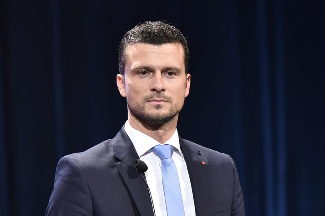 Takšen je odziv SD na odstop Janija Prednika