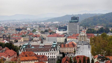 Konec ere: znamenita banka v središču Ljubljane zapira svoja vrata, seli se na novo lokacijo