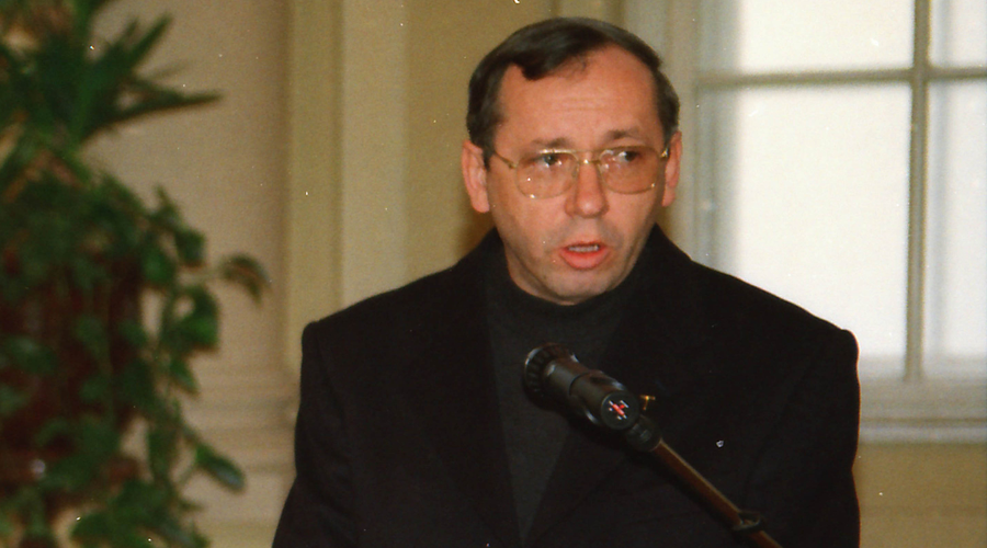 Rupnik kljub grozljivim obtožbam o spolnih zlorabah še vedno ne upošteva prepovedi: videli so ga v rimski baziliki (foto: BOBO)