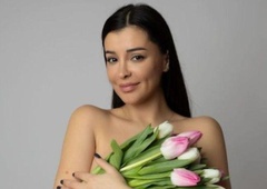 Sanja Grohar deset dni po porodu navdušila s svojo postavo (saj ne boste verjeli, da je lahko videti tako dobro)