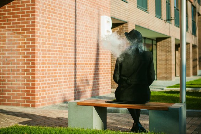 Šokantne ugotovitve raziskave: elektronski cigareti bolj škodljivi kot kajenje