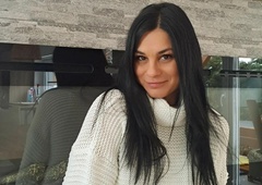 Renata Bohinc (nekdanja žena Primoža Peterke) ponovno zaljubljena: njen srčni izbranec je znani slovenski glasbenik