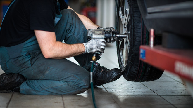 Je pametno letne pnevmatike montirati takoj, ko to dopušča zakon? Objavljamo odgovore strokovnjaka (foto: Profimedia)