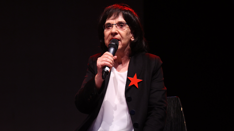 Svetlana Makarovič razposlala skrivnostna pisma: bo z njimi le dosegla vročilo Prešernove nagrade?