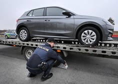 Nenavaden ukrep: vinjenim voznikom odvzeti avtomobili potujejo v Ukrajino