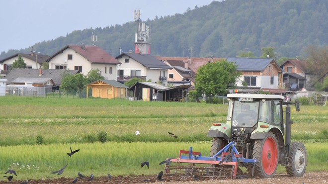 Kmetje v Spodnji Savinjski dolini se bojijo razlastitve (kaj na to poreče ministrstvo?) (foto: Žiga Živulović jr. /Bobo)