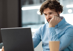 Kaj se dogaja s priljubljeno spletno stranjo? Partis.si spet prenehal delovati (tukaj so odgovori)