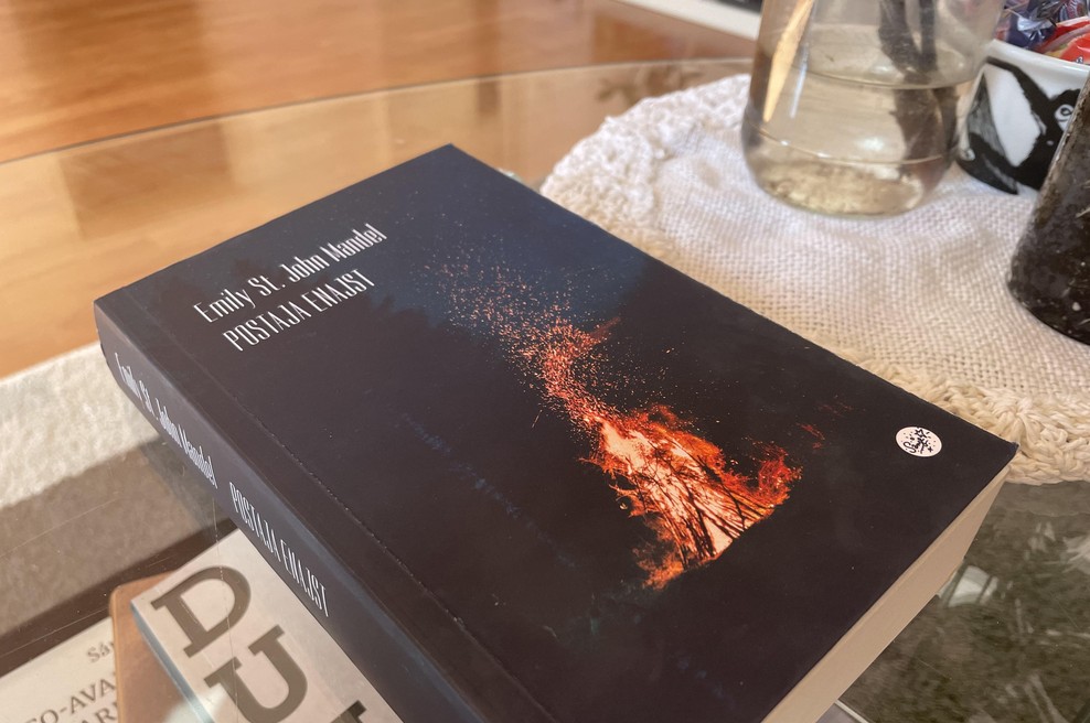 Kaj se zgodi, ko epidemija izbriše 99 % prebivalstva Zemlje? Iskanje lepote v koncu sveta skozi oči priznane pisateljice (foto: Uredništvo)