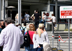 Zavrgli so več kot 1,4 milijona odmerkov cepiva proti covid-19: ne boste verjeli, koliko milijonov je šlo skozi okno