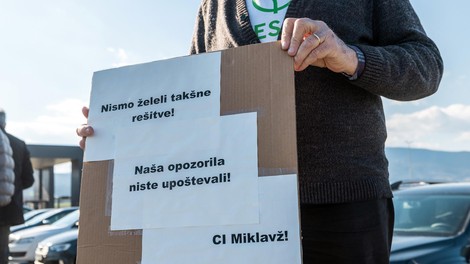 Odpuščanja v Magni: na protest prišli le trije delavci, so razlog res grožnje?