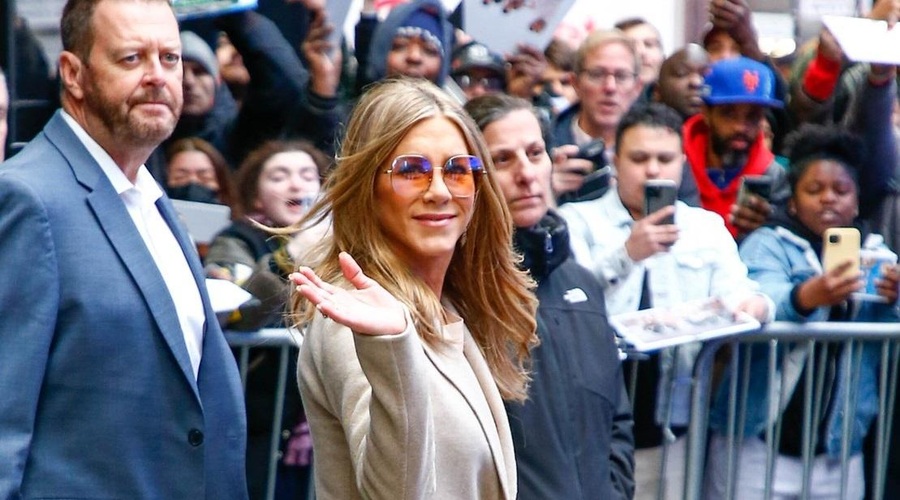Jennifer Aniston pravi, da je tarča posmeha: "Vedno me vpraša, kaj je narobe z mano?" (foto: Profimedia)