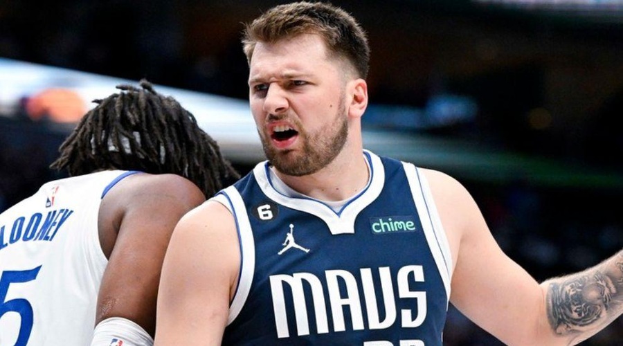 Si je Luka Dončić tokrat privoščil preveč? Poglejte, kako je razjarjeni Slovenec sodnike obtožil, da so podkupljeni (VIDEO) (foto: Profimedia)