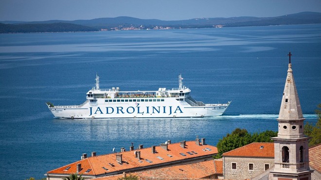 Neprijeten prizor v hrvaškem biseru: gradnja luksuznega hotela močno onesnažila morje (foto: Profimedia)