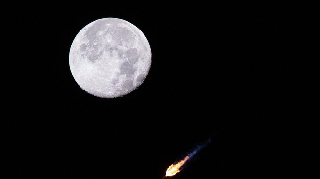 Dovolj je velik, da lahko uniči celo mesto: tako blizu ga je mogoče opazovati le vsakih 10 let (foto: Profimedia)