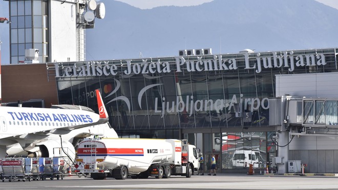 Več možnosti letalskih povezav z brniškega letališča: preverite, katere destinacije so nove (foto: Žiga Živulović jr. /Bobo)
