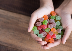 S trgovskih polic umaknili med otroki priljubljene žele bonbone