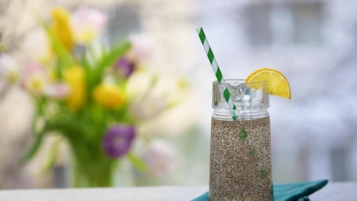 Zdravniki v skrbeh zaradi chia semen, pravijo, da tega res ne gre početi: lahko resno ogrozite zdravje