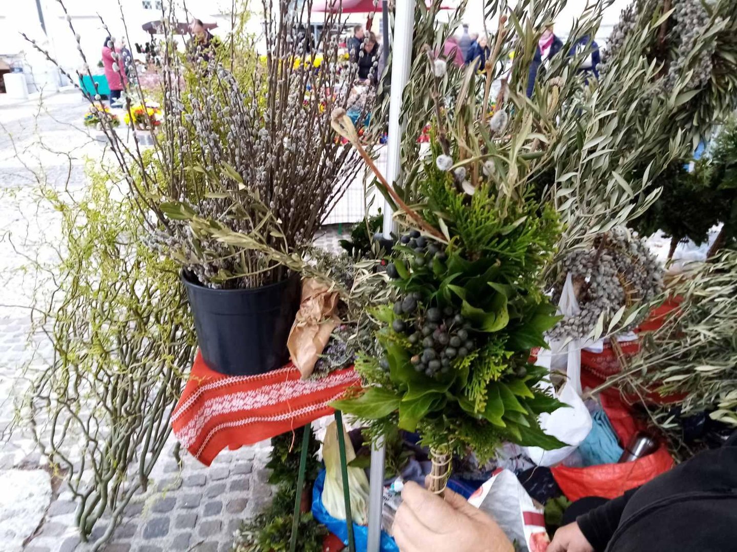 Nasvet, kako si lahko sami izdelate velikonočno butaro (to skrivnost ...