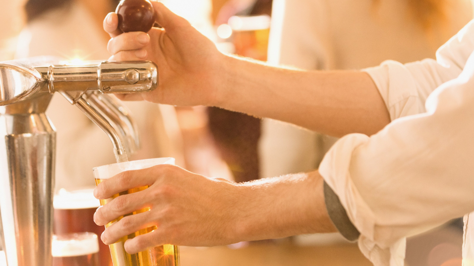 Pivo je priljubljena pijača, ki pa ima lahko številne stranske učinke. Že v splošnem je pomembno, da omejimo uživanje alkoholnih …
