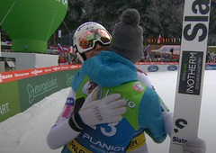 Dvojna zmaga za Slovenijo! Timi Zajc in Anže Lanišek sta v Planici spisala zgodovino