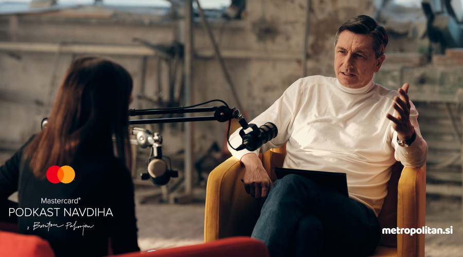 Prihaja nov podkast: v vlogi voditelja Borut Pahor, kot ga še niste videli (razkrivamo, kdaj in kje) (foto: Sami Rahim)