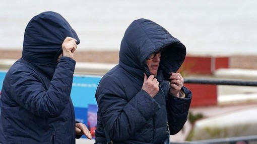 Napovedane vremenske nevšečnosti: Arso izdal oranžno opozorilo!