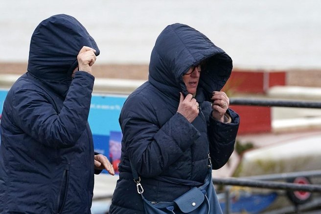 Napovedane vremenske nevšečnosti: Arso izdal oranžno opozorilo!