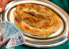 Še vedno imate kune, a ne veste, kaj bi z njimi? Zamenjate jih lahko za burek