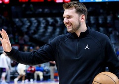 Dončić med dopustom prejel imenitno priznanje: Slaba sezona? Pa kaj še! Poglejte, kakšna čast ga je doletela v ligi NBA