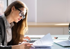 Se vam sploh splača plačevati dopolnilno zdravstveno zavarovanje? Izračunajte