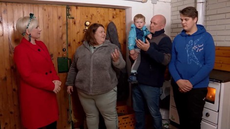 Delovna akcija: ponovno dvomi, zdaj o Mojčini družini, oglasila se je oseba, ki jih dobro pozna